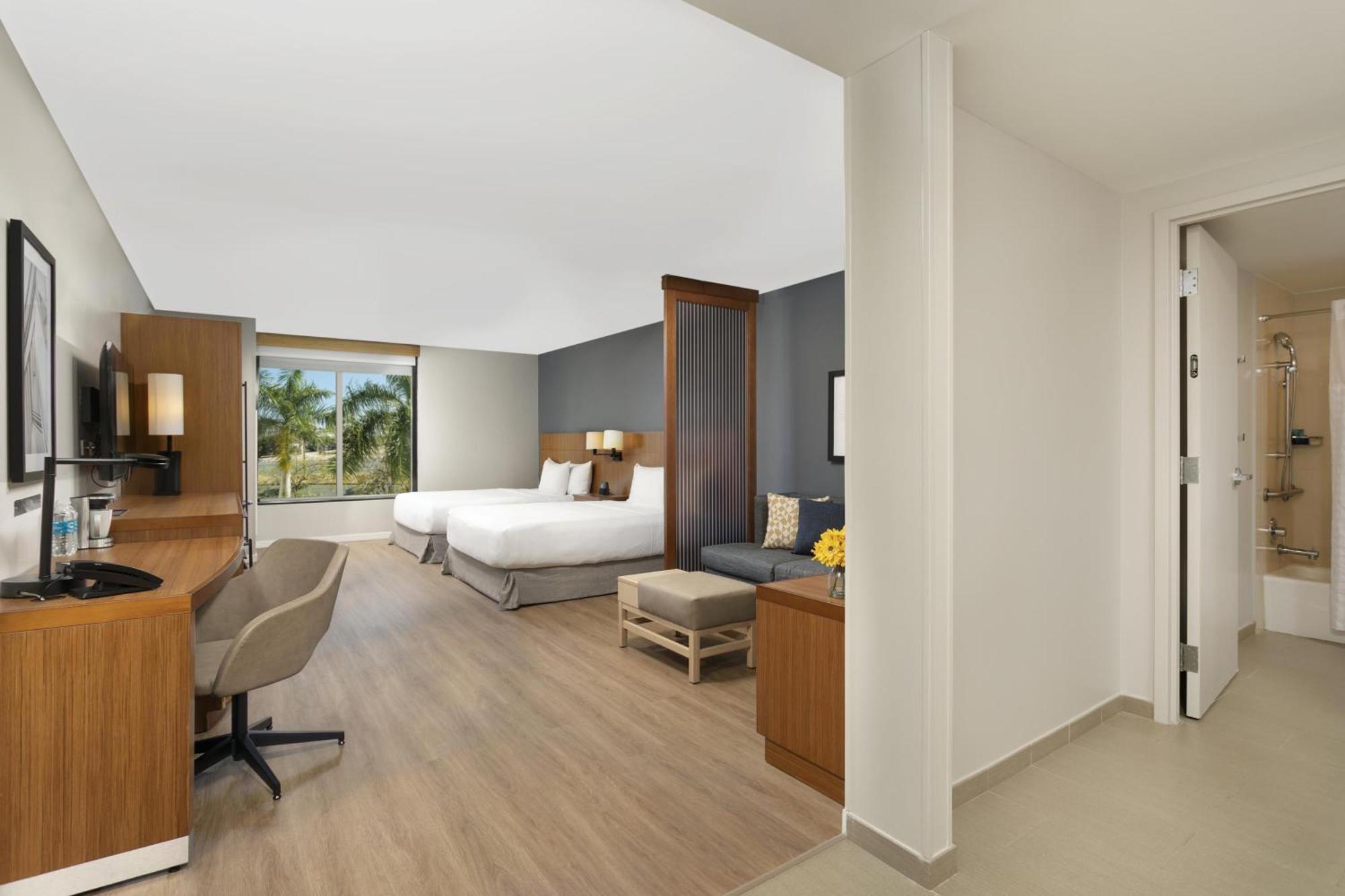Hyatt Place San Juan Exterior photo